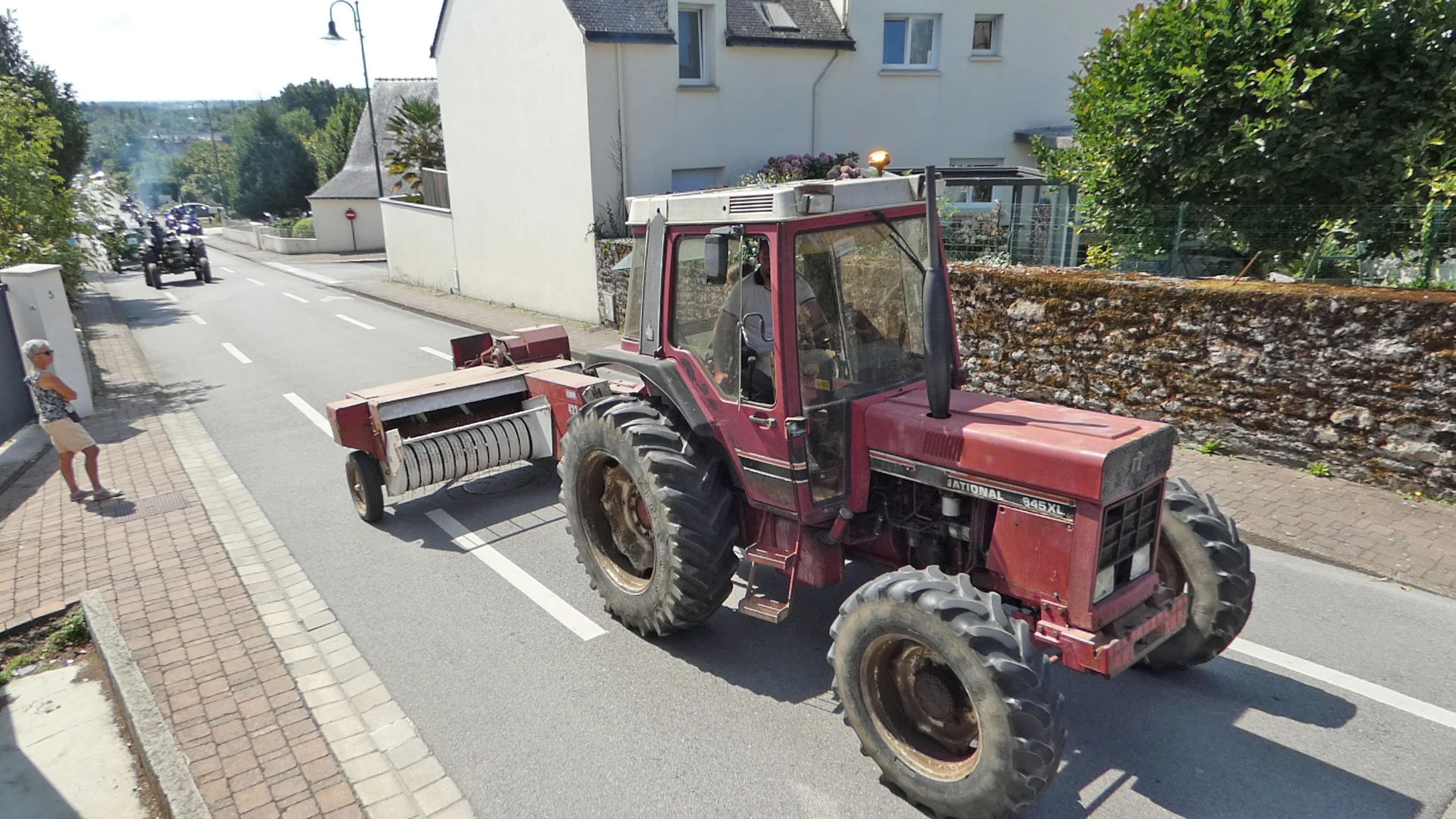 116 fete des battages 3 aout 2025 defile des tracteurs