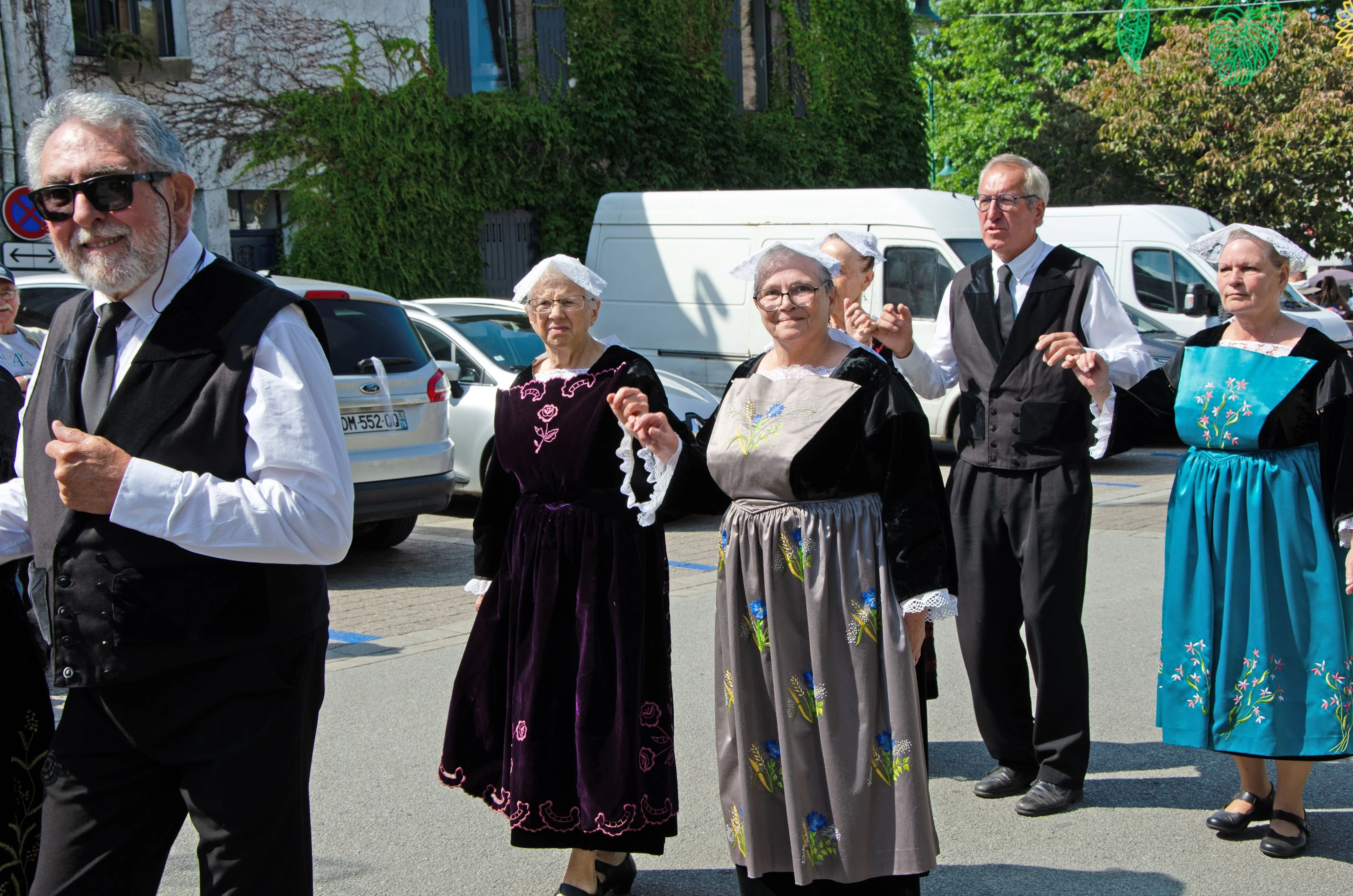 134 fete des battages 3 aout 2025 defile du cercle korollerion baden
