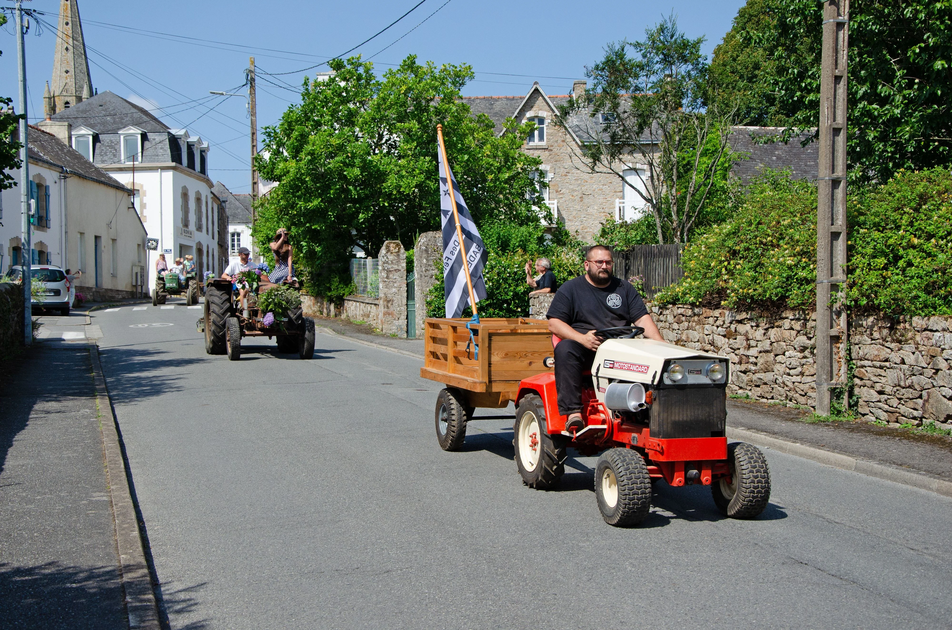 149 fete des battages 3 aout 2025 defile des tracteurs