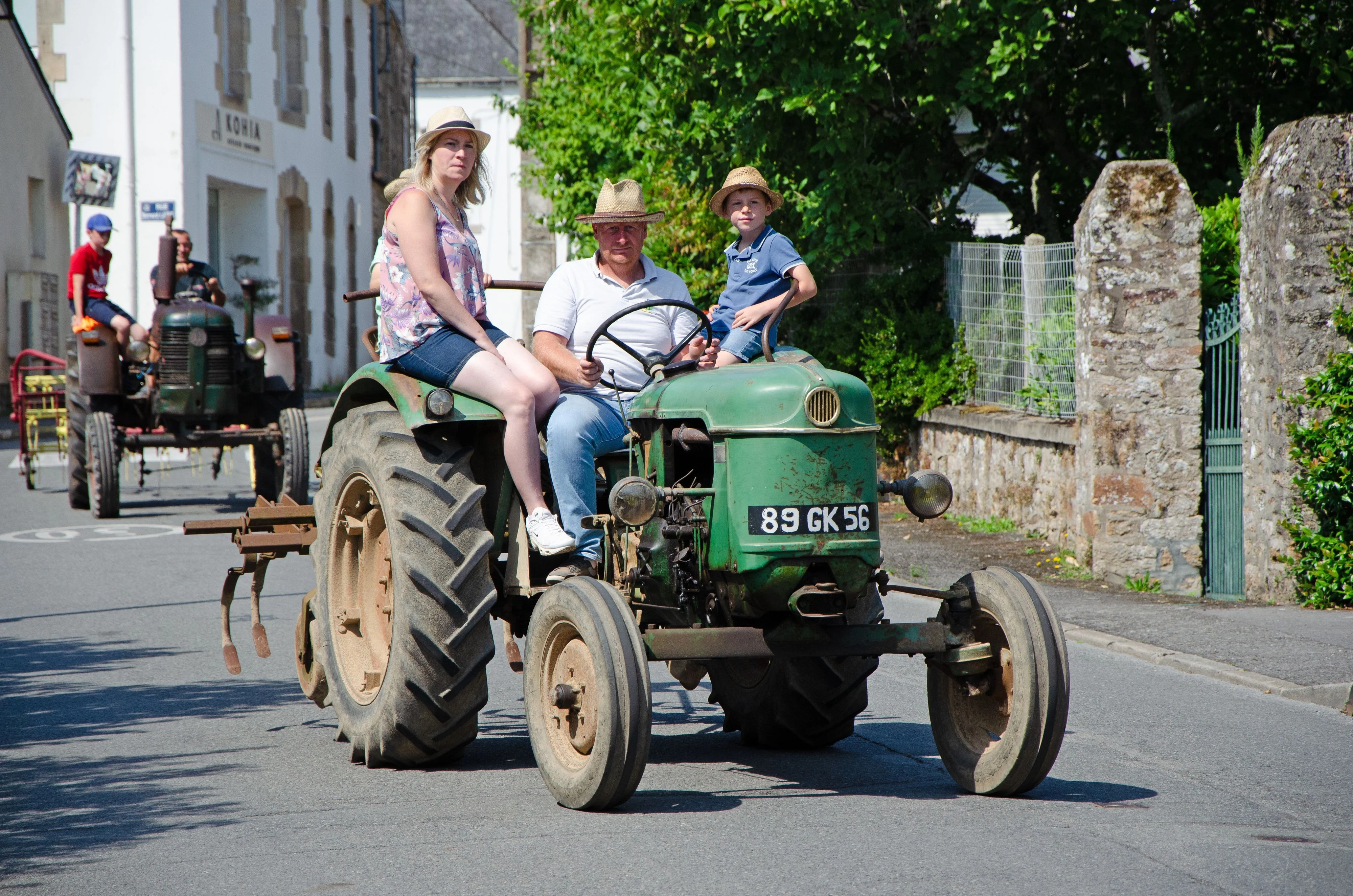 150 fete des battages 3 aout 2025 defile des tracteurs