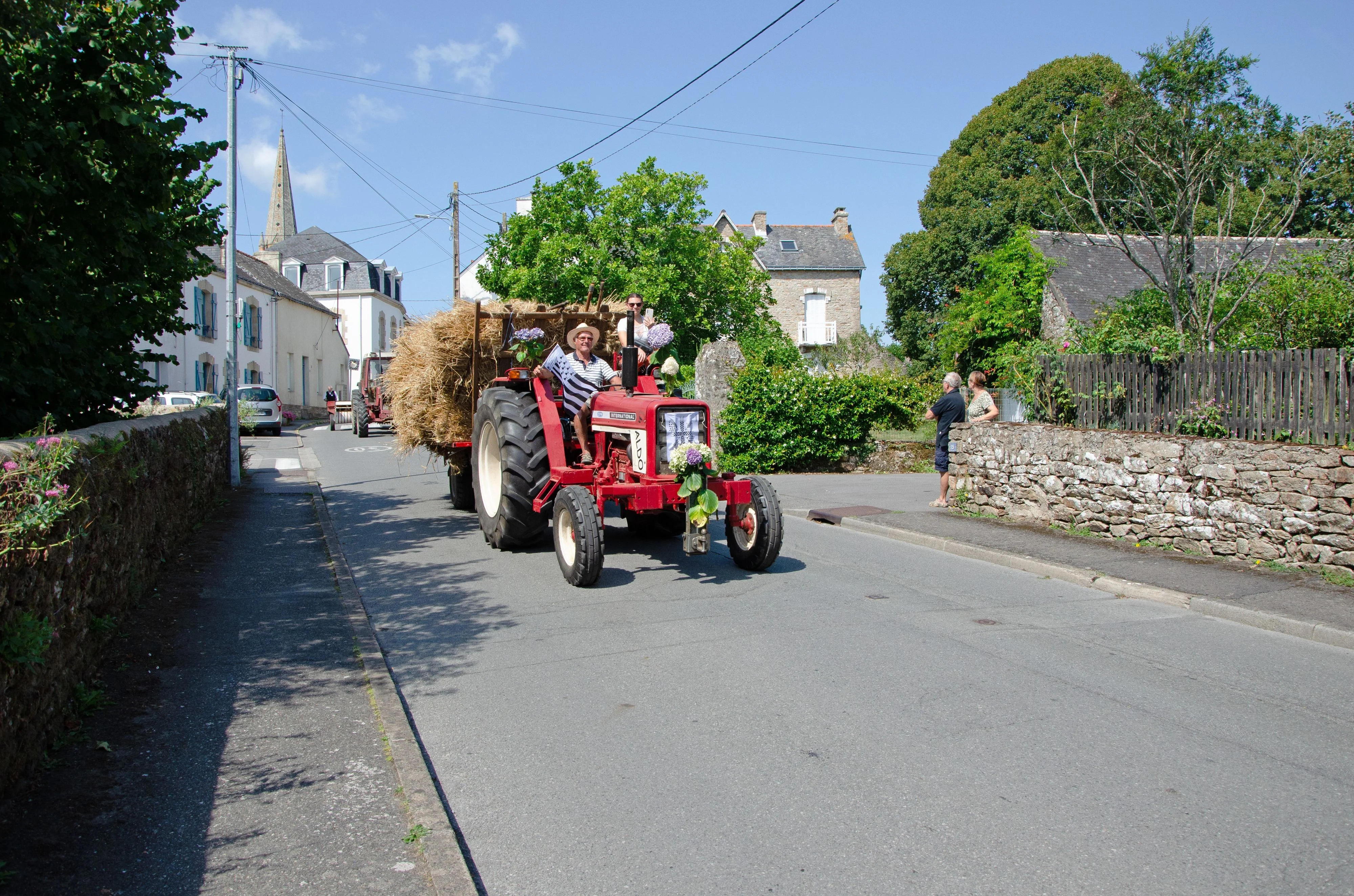 157 fete des battages 3 aout 2025 defile des tracteurs