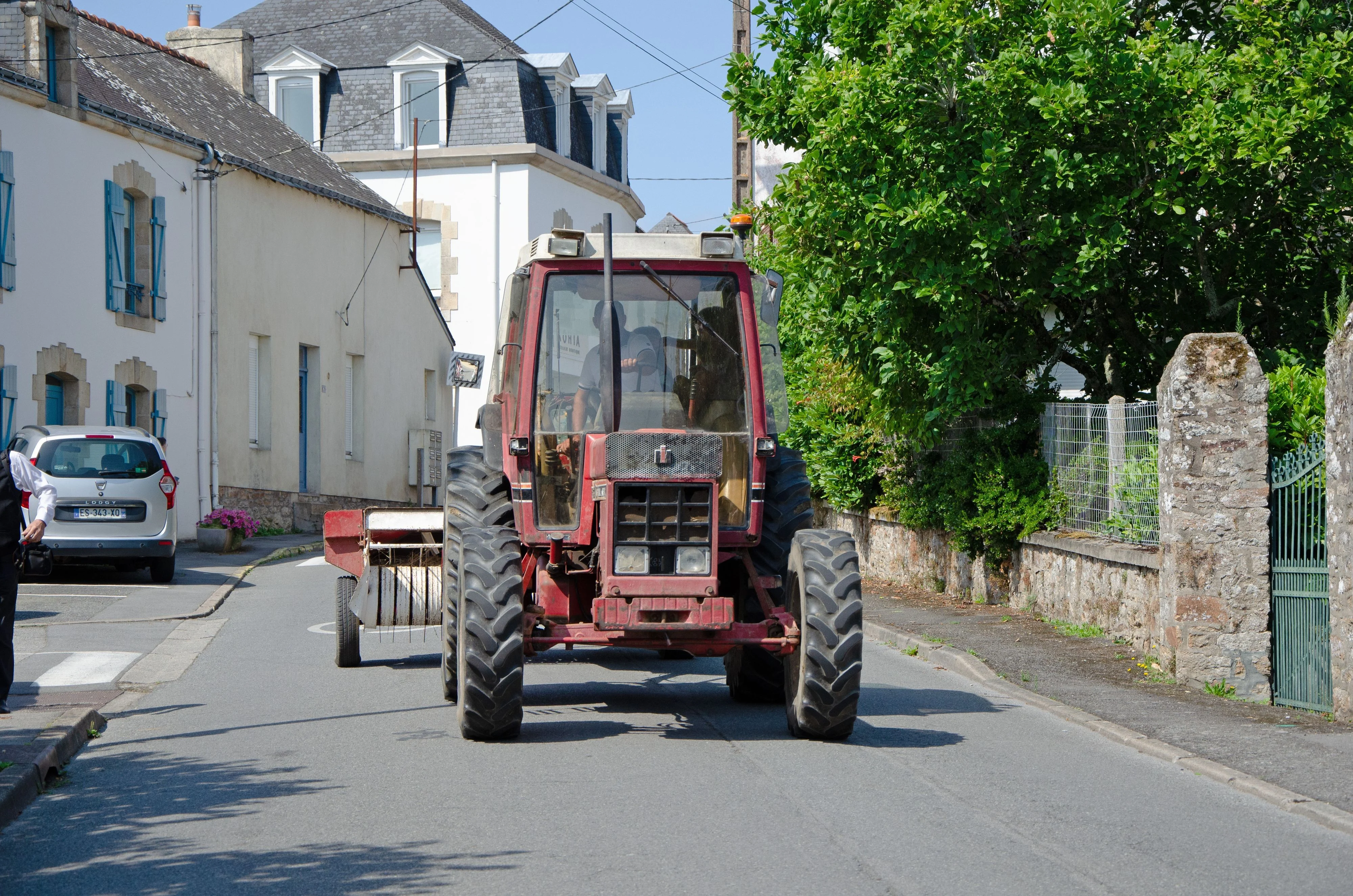 158 fete des battages 3 aout 2025 defile des tracteurs